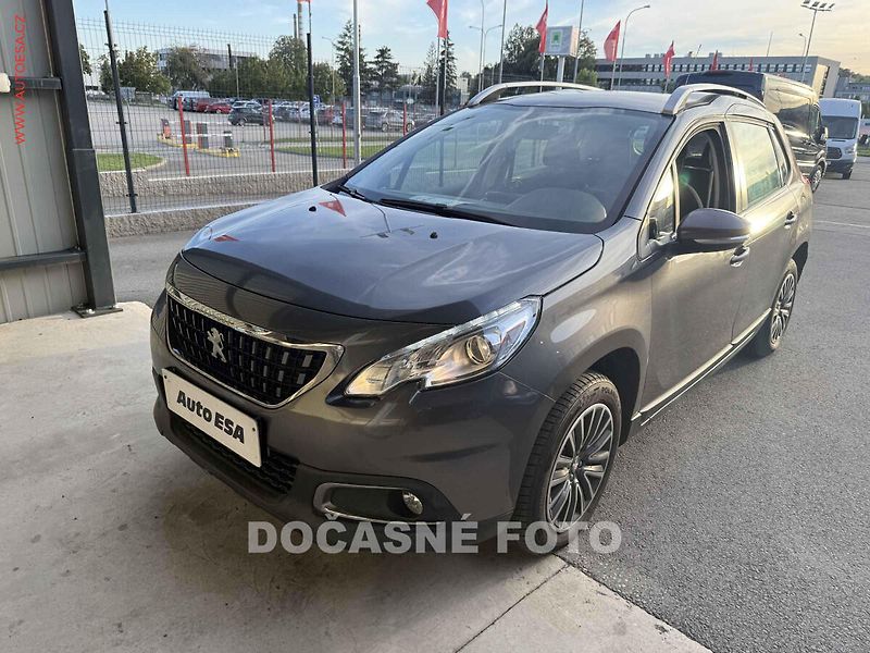 Peugeot 2008 (2016) 1.6 HDi, ČR, autoAC - fotka 1 z 3