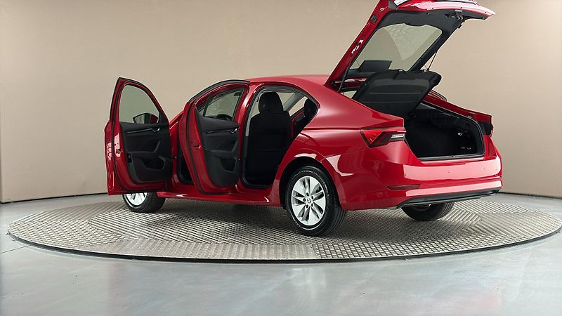Škoda Octavia 1.5 TSI Ambition - fotka 7 z 24
