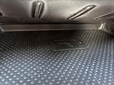 Volkswagen Touran 2,0 TDI ,7 MÍST,TAŽNÉ,KAMERA - náhled 20