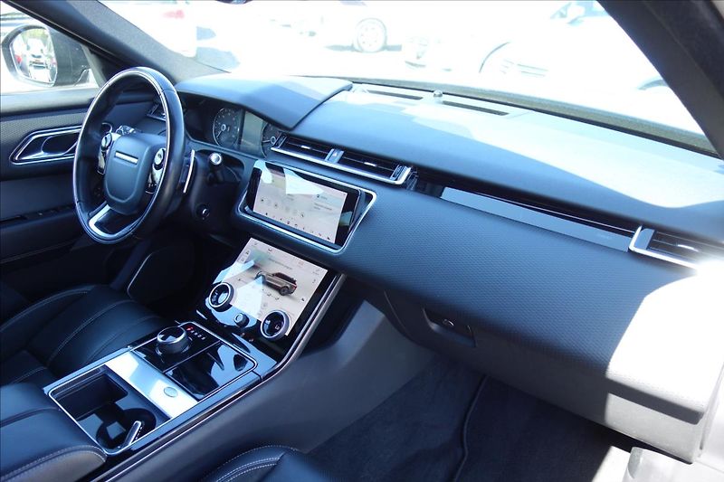 Land Rover Range Rover Velar 3,0 d,SERVIS.KN.,RDYNAMIC,AWD. - fotka 14 z 49
