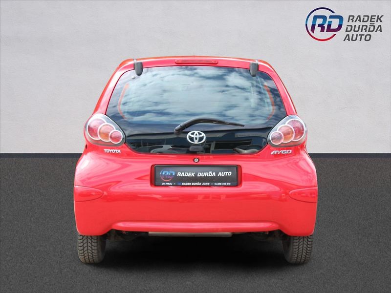 Toyota Aygo 1,0 VVT-i  NOVÉ V ČR - fotka 6 z 15
