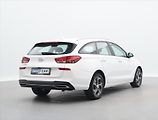 Hyundai i30 1,5 i Comfort Family CZ 2.Maj - náhled 7