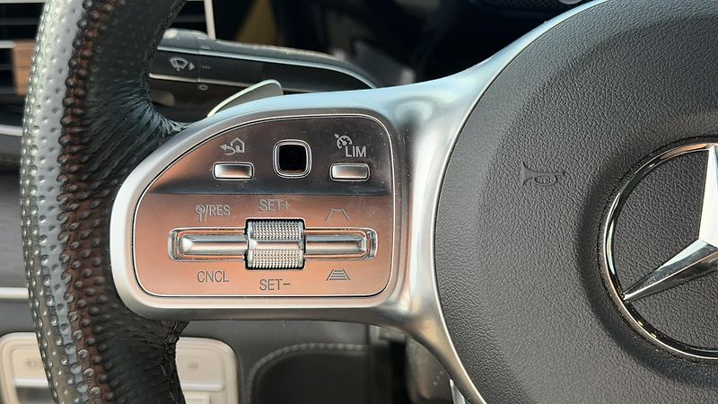 Mercedes-Benz GLE (2022) 400d 4MATIC kupé AMG Premium - fotka 12 z 30