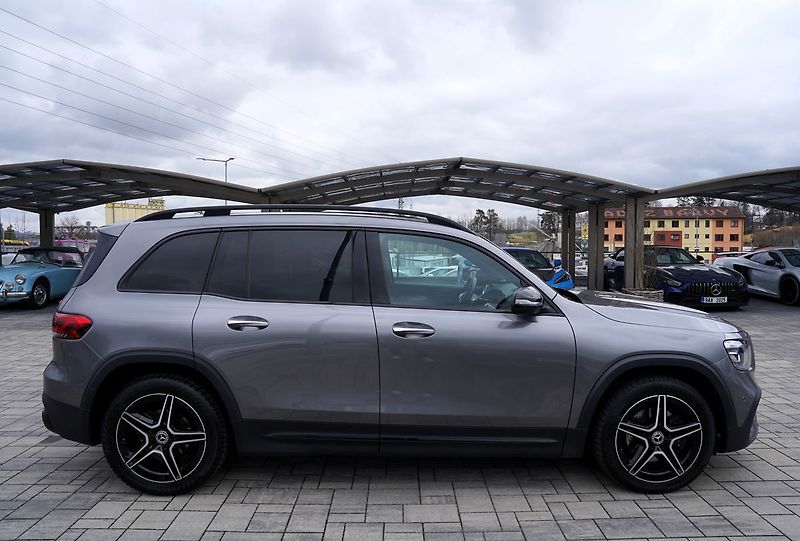 Mercedes-Benz GLB 200d 4Matic/AMG/AT/150 PS/Led - fotka 7 z 50