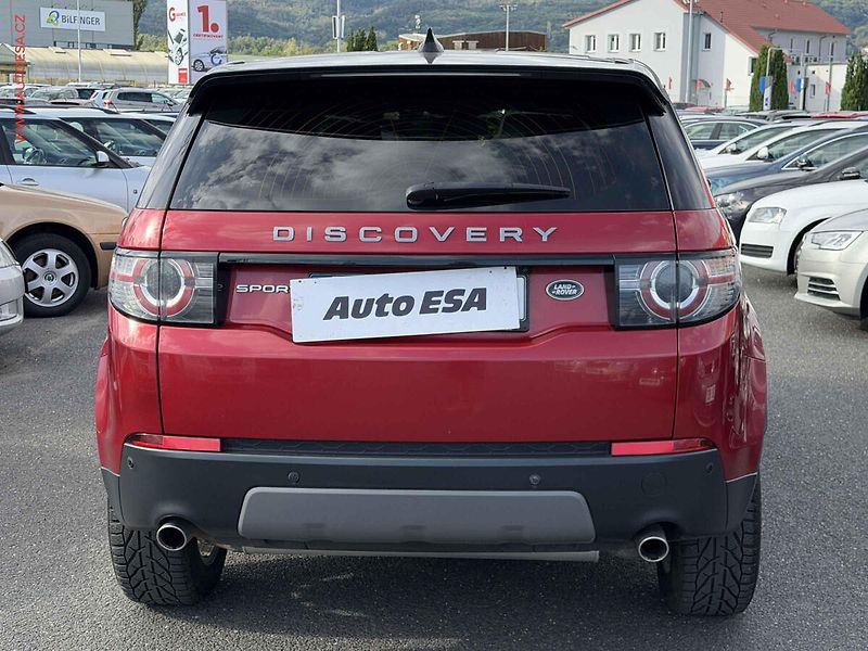 Land Rover Discovery Sport (2017) 2.0 TD4, 2.maj,ČR, AT - fotka 5 z 17