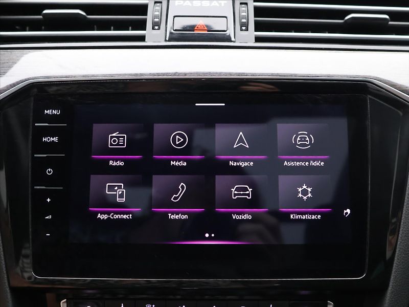 Volkswagen Passat 2,0 TDI 110kW DSG Elegance - fotka 21 z 34
