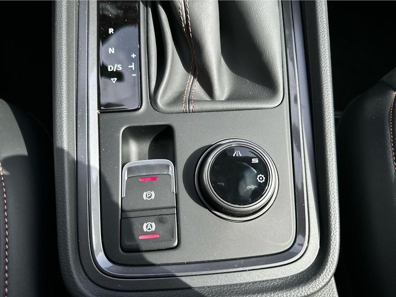 Seat Ateca Cupra 1,5 TSI DSG - fotka 24 z 30