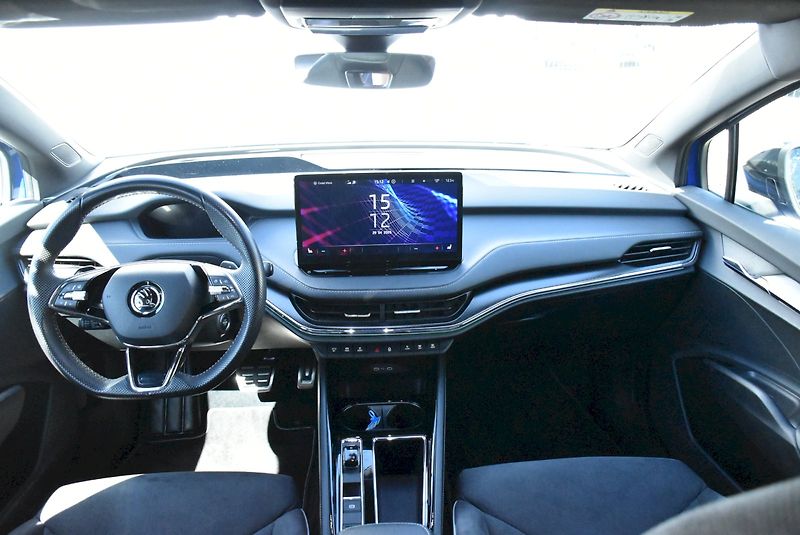 Škoda Enyaq (2021) Sportline 80X 195kW 4x4 - fotka 14 z 34