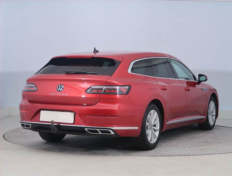 Volkswagen Arteon (2021) R-line 2.0 TDI - fotka 5 z 23