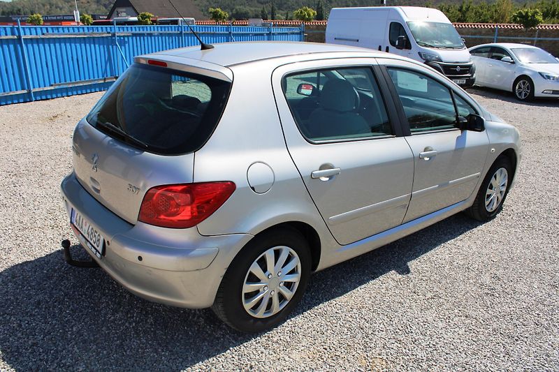 Peugeot 307 (2006) 1,6i AUTOMAT KLIMA EL.OKNA - fotka 7 z 16
