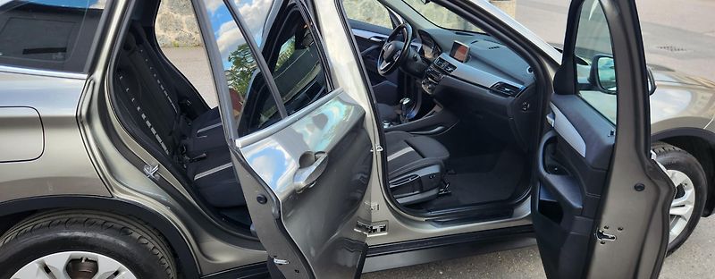 BMW X1 (2016) 2,0d ČR AUTOMAT LED TAŽNÉ - fotka 12 z 49