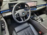 BMW Řada 5 (2026) 520d xDrive Sedan M Sport - náhled 11