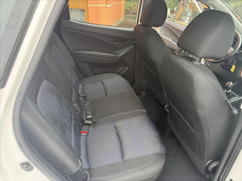 Hyundai ix20 1,4 CVVTi - fotka 20 z 29