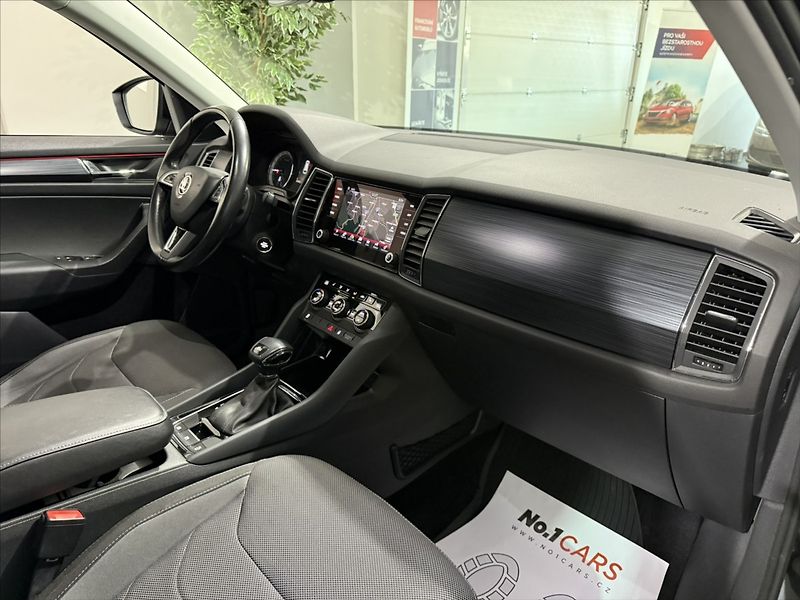 Škoda Kodiaq 2,0   TDI 110KW DSG PO SERVISU - fotka 18 z 32