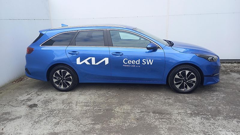 Kia Ceed SW (2025) 1,5 T-GDi GPF TOP - fotka 11 z 14
