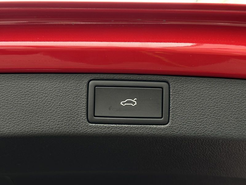 Škoda Scala 1.5TSi DSG 150PS LED V.Cockpit - fotka 41 z 44