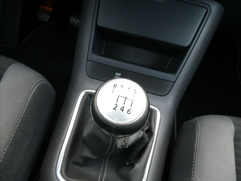 Volkswagen Golf Plus 1,4 TSi 90kW serviska - fotka 23 z 37