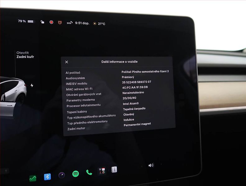 Tesla Model Y (2021) Long Range AWD 75kWh, SoH 91% - fotka 27 z 33
