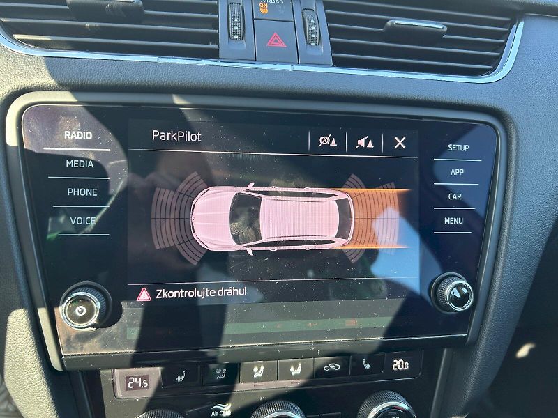 Škoda Octavia (2022) 1,6TDI 85kW 35000KM!!! - fotka 21 z 26