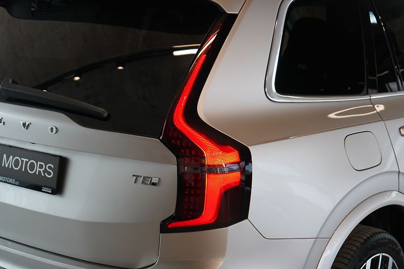 Volvo XC90 T8 AWD PLUS, Ventilace, 360° - fotka 15 z 48