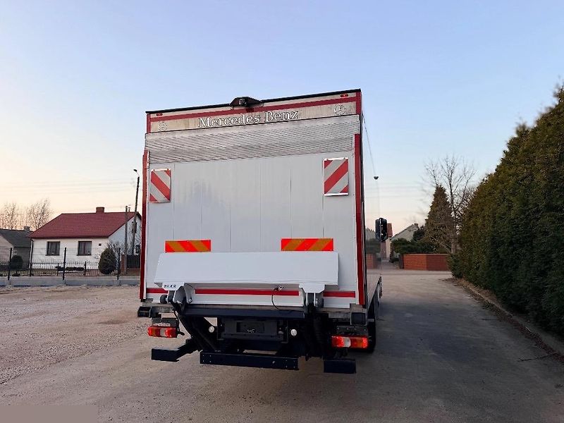 Mercedes-Benz (2016) Antos 1830 chlaďák EURO 6 - fotka 8 z 21