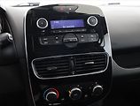 Renault Clio (2017) 1.2 16V, Tempomat - náhled 10