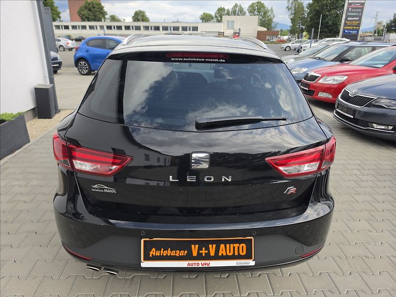 Seat Leon 1,4 TSi 110KW ST FR+ KŮŽE NAVI - fotka 7 z 46