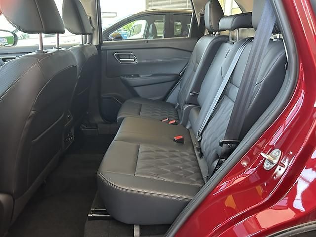Nissan X-Trail (2025) EPOWER 213HP 4x4 Tekna  - fotka 7 z 8
