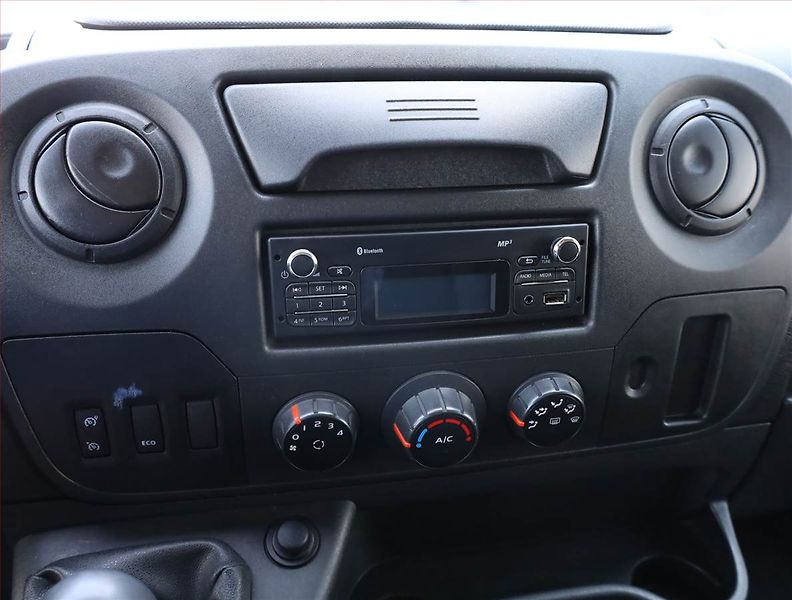 Peugeot 407 (2009) 1.6 HDi, po STK, Tažné - fotka 12 z 17