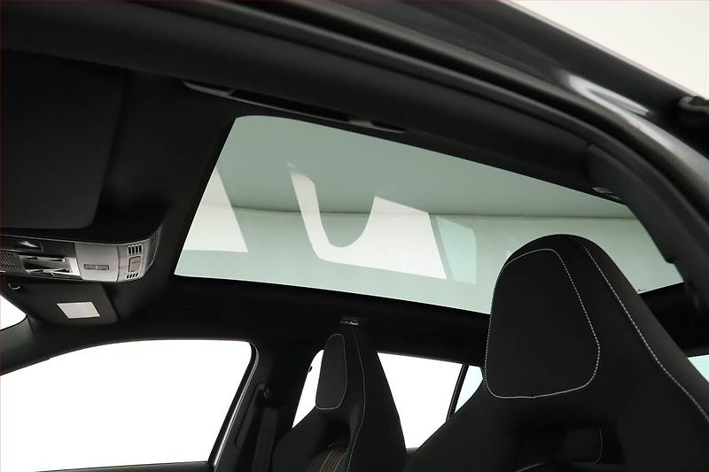 Škoda Scala (2025) 1.0 TSI, MONTE CARLO, DPH - fotka 12 z 18
