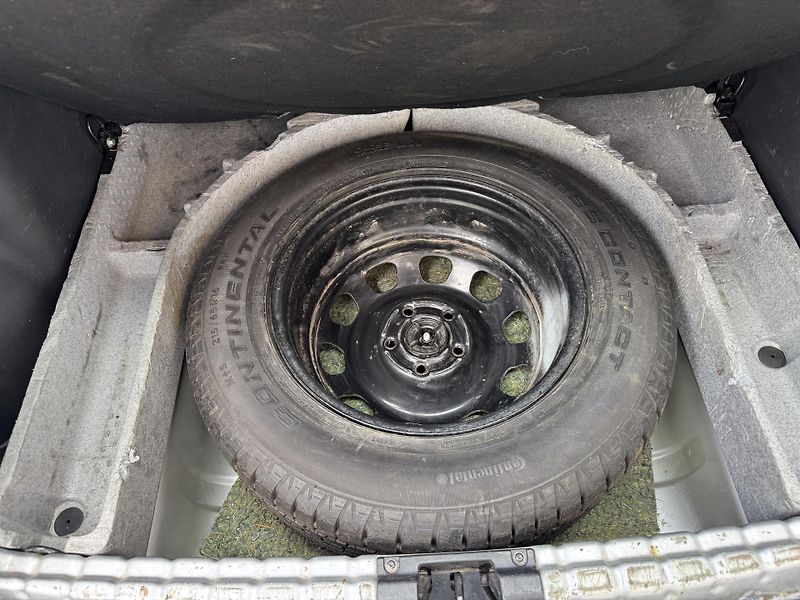 Dacia Duster (2012) 1.6i 77kW 4x4 - fotka 18 z 20