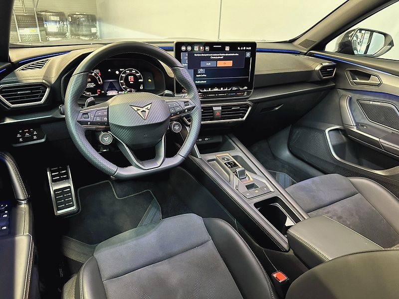 Cupra Formentor (2026) 1.5 eTSI 150k DSG *PANO*TAŽNÉ* - fotka 13 z 28
