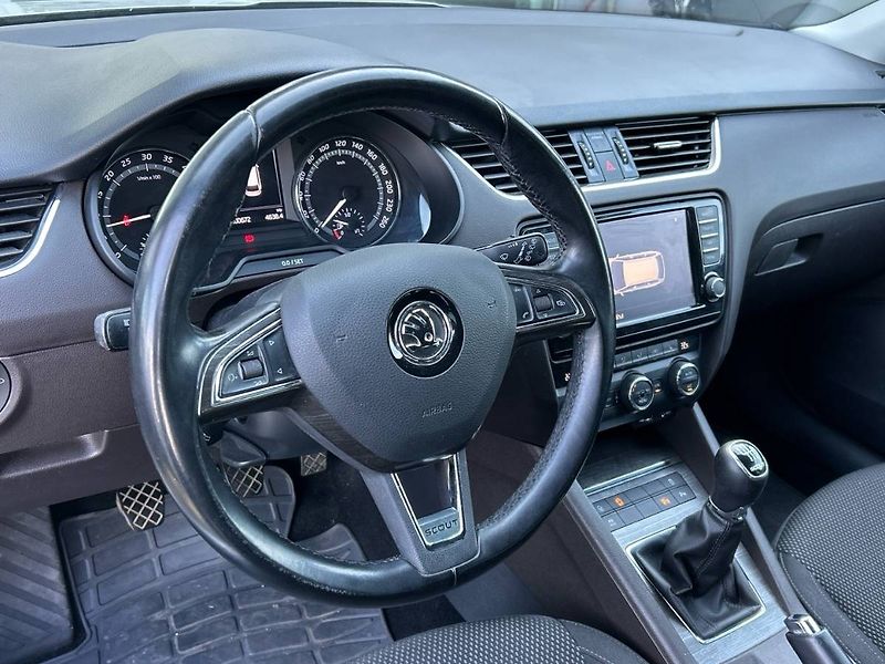 Škoda Octavia (2016) 2.0 TDI 4X4 Scout - fotka 10 z 25