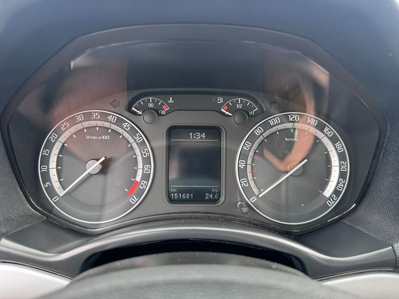 Škoda Octavia (2006) RS 2,0 FSI TURBO 147 KW STK - fotka 25 z 50