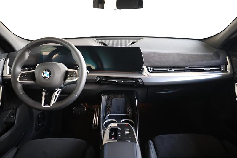 BMW X2 xDrive20d - fotka 5 z 24