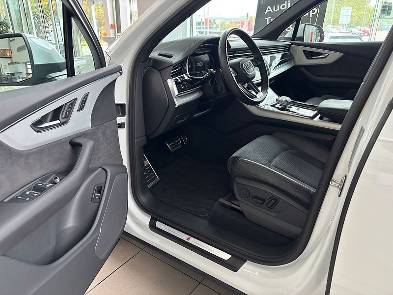 Audi Q7 FL S-line  50TDI 210kW Tažné - fotka 5 z 26
