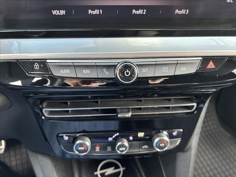 Opel Mokka 1,2 PureTEch 96kW Ultimate - fotka 27 z 42