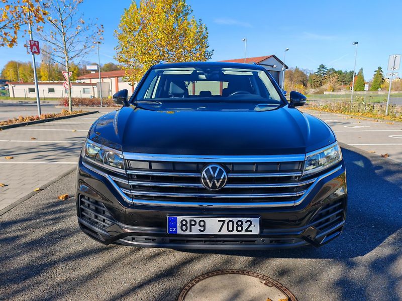 Volkswagen Touareg (2022) ČR, 1.majitel, tažné, servis - fotka 26 z 38