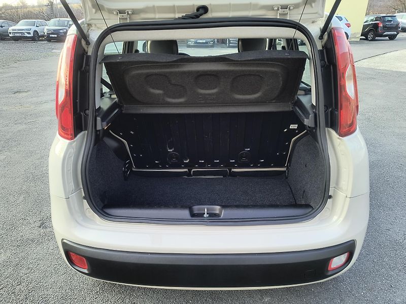 Fiat Panda (2015) 1.2 AUTOMAT NESEHNATELNÁ VERZE - fotka 21 z 47