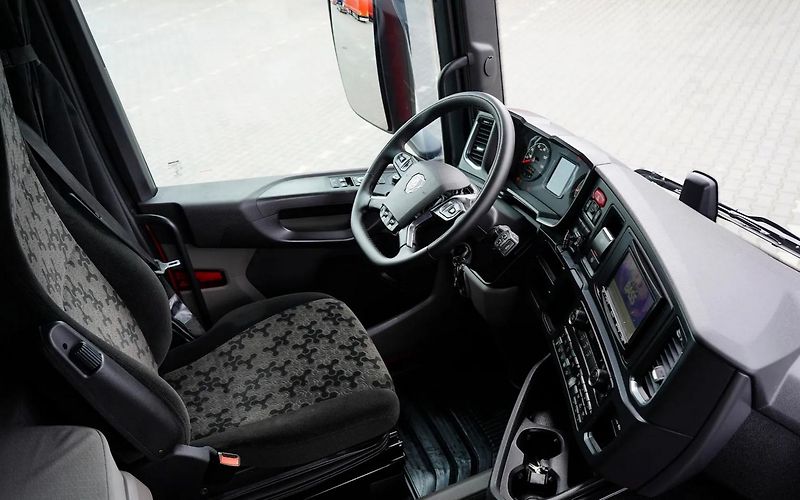 Scania (2021) R 450 6x2 průjezdní souprava - fotka 9 z 11