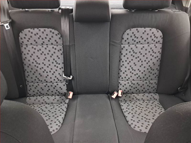 Škoda Fabia (2007) 1.2 12V, po STK, v provozu - fotka 10 z 13