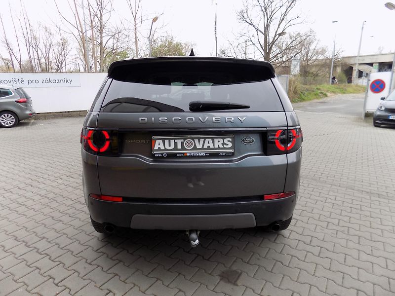Land Rover Discovery Sport (2018) 2.0 TD4 - fotka 6 z 13