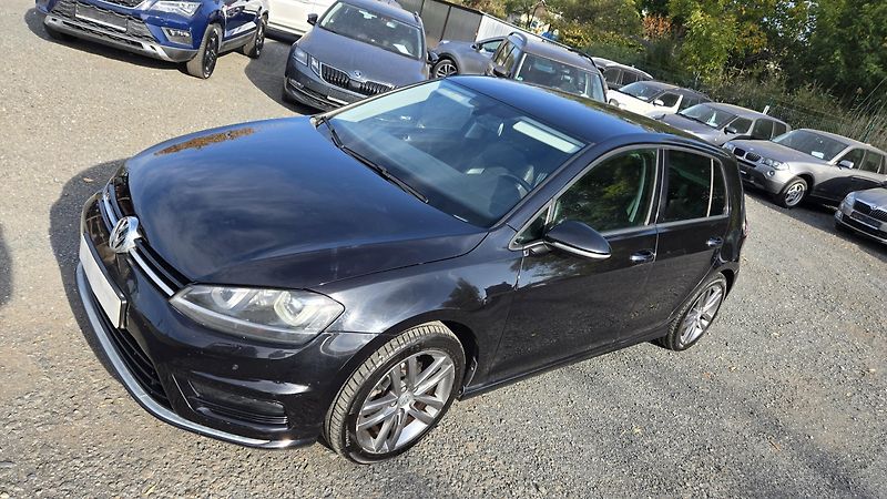 Volkswagen Golf 1.6TDI  DSG COMFORT 77KW - fotka 2 z 44