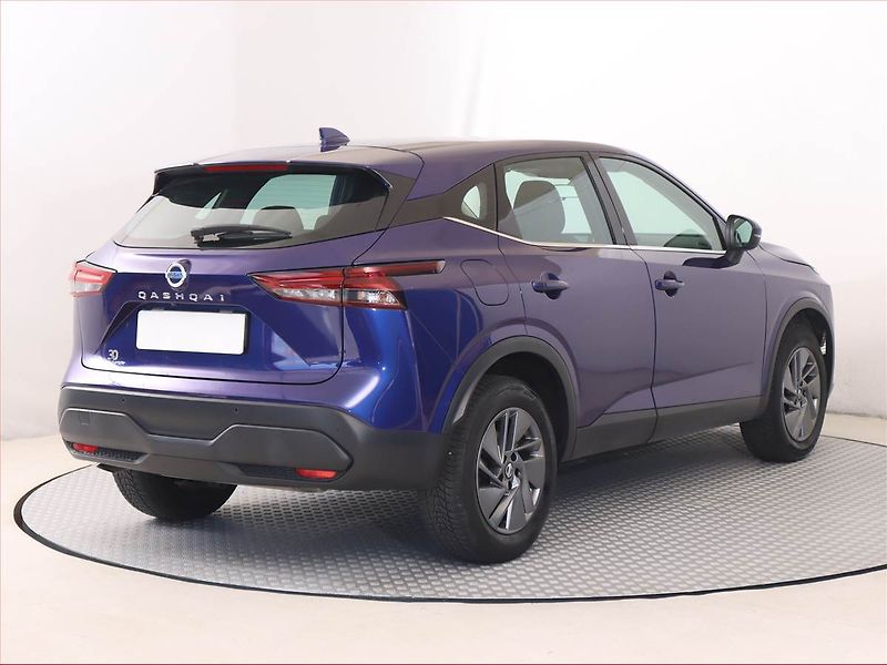 Nissan Qashqai (2022) Acenta 1.3 DIG-T - fotka 5 z 20