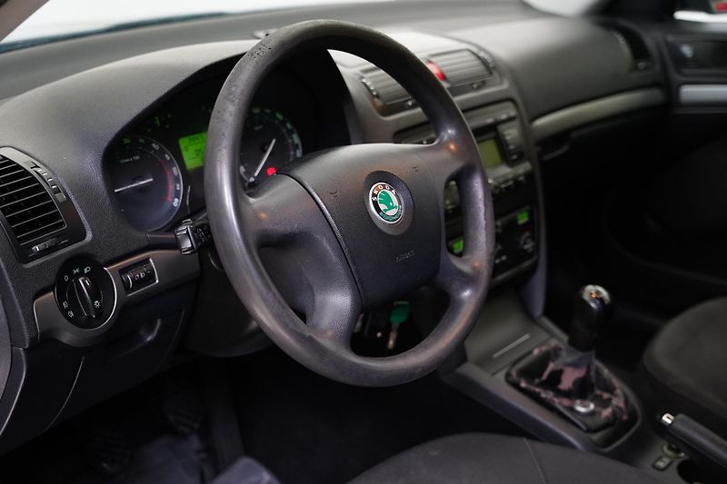 Škoda Octavia - fotka 14 z 22