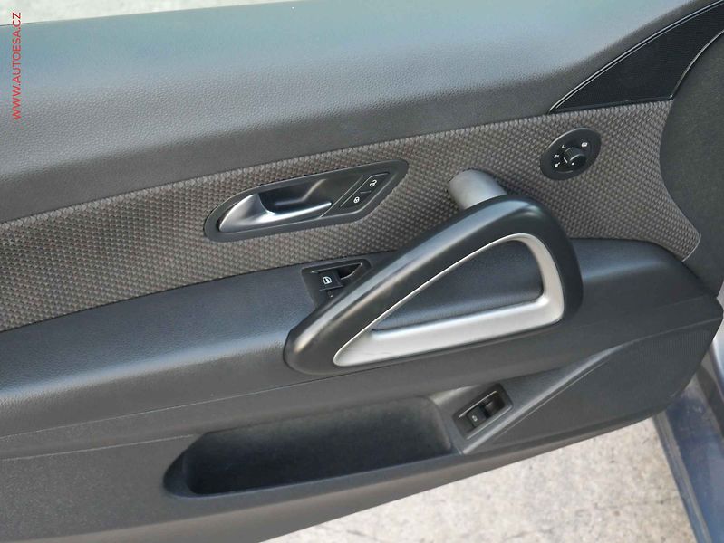 Volkswagen Scirocco (2010) 1.4TSi, servis.kniha - fotka 15 z 15