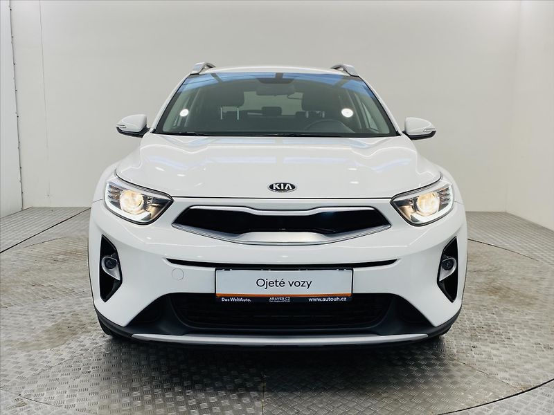 Kia Stonic 1,4 CVVT 73kW - fotka 4 z 26