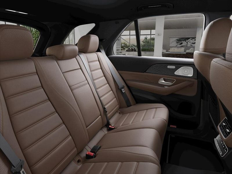 Mercedes-Benz GLE (2026) 2,0 350 de 4MATIC - fotka 8 z 9