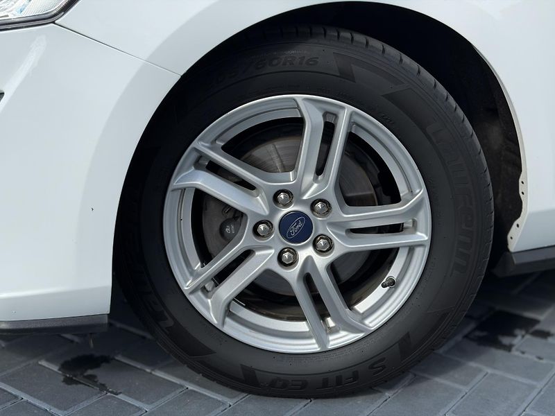 Ford Focus (2019) 1.0 ecoboost 92 kw/DPH - fotka 9 z 23