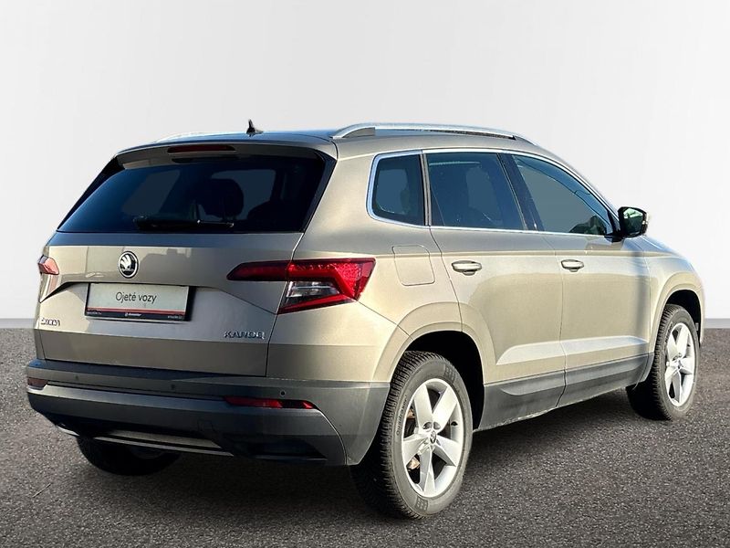 Škoda Karoq Style DSG ČR - fotka 2 z 25